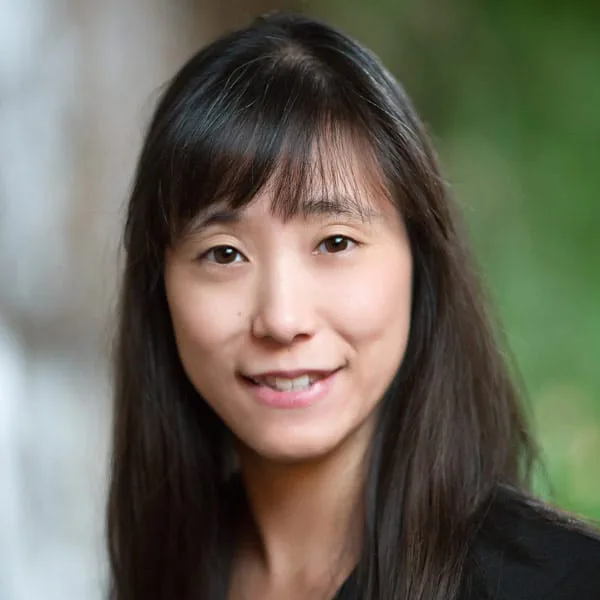 Jennifer Huang, DVM
